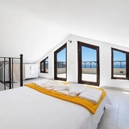 Mira Kalkan -close To Center- Villa Kas