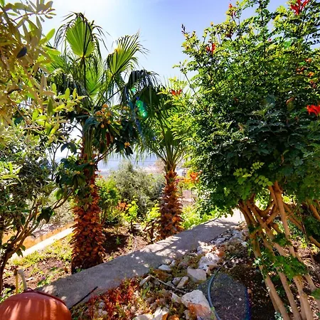 Mira Kalkan -close To Center- Villa