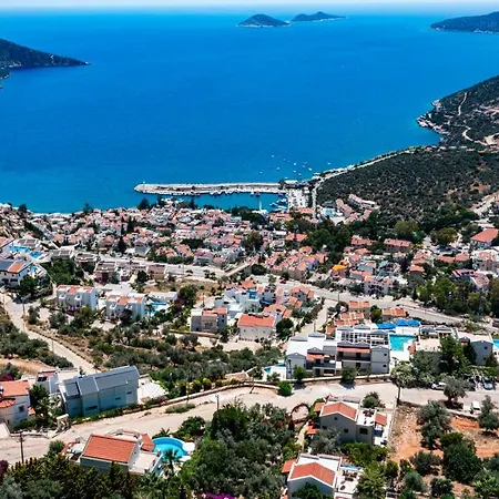 Mira Kalkan -close To Center- Villa *