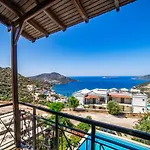 Mira Kalkan -close To Center- Kas